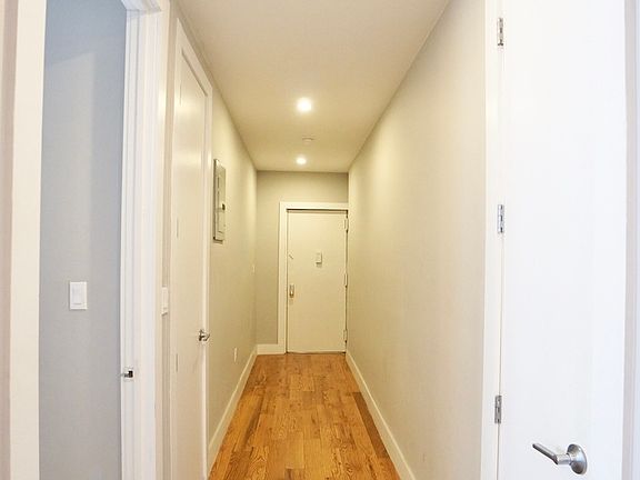 5th image of 611 W 148th St APT 22-A
