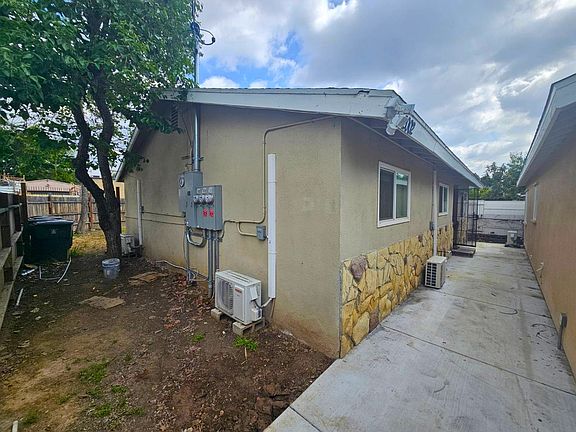 4th image of 2002 El Sereno Ave