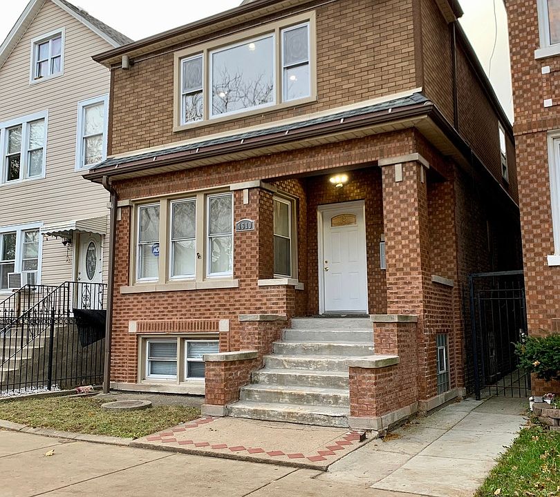 1st image of 4610 S Rockwell St