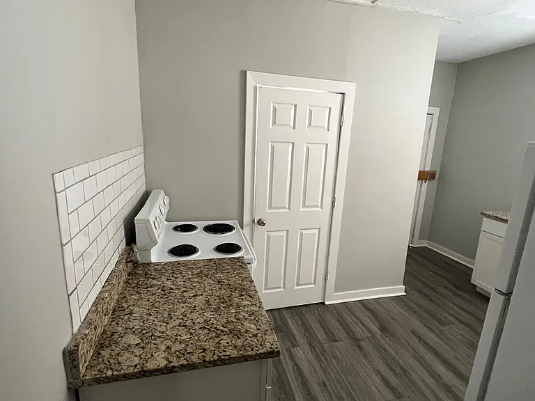 3420 Clifton St #3418 — Photo 6