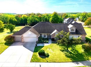 11801 N Deerfield Dr, Dunlap, IL 61525