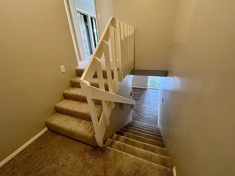 1828 W Tuckey Ln — Photo 26
