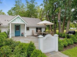 8485 Main Rd #2, East Marion, NY 11939