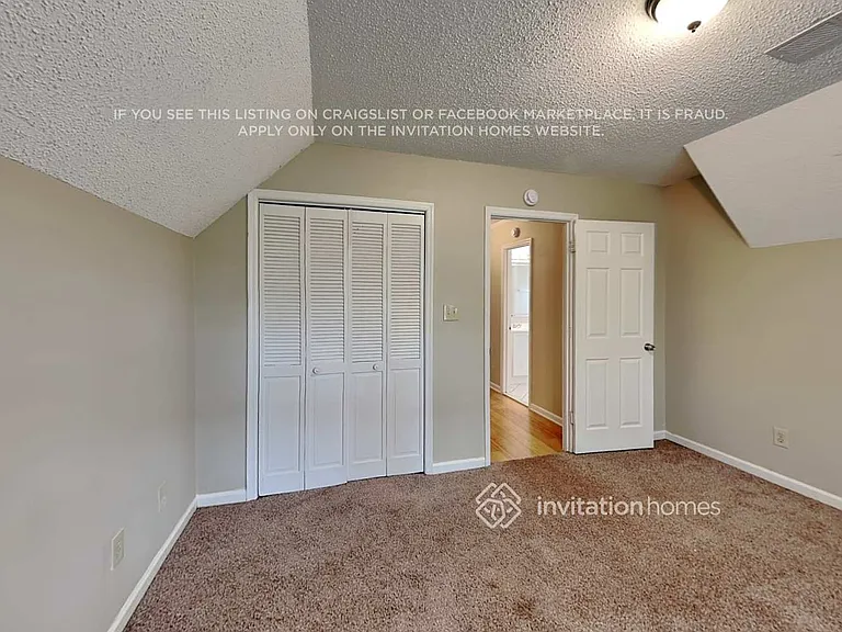 6297 Queens Ct — Photo 16