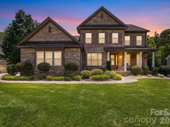 742 Pela Vista Ct, Fort Mill, SC 29715