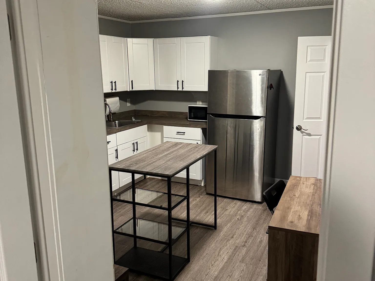 303 Glen Ave — Photo 1