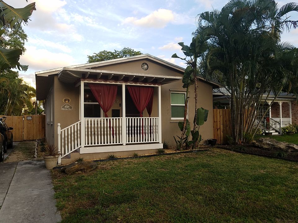 1st image of 612 SW 5th Ave