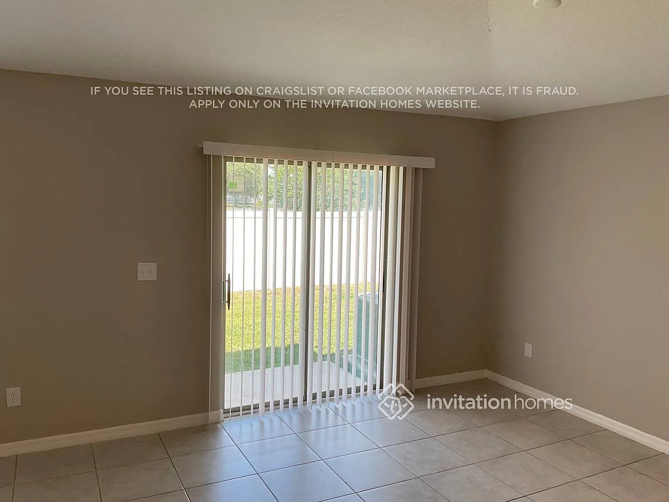 1506 Blue Rose Dr Ruskin, FL 33570 — Photo 4
