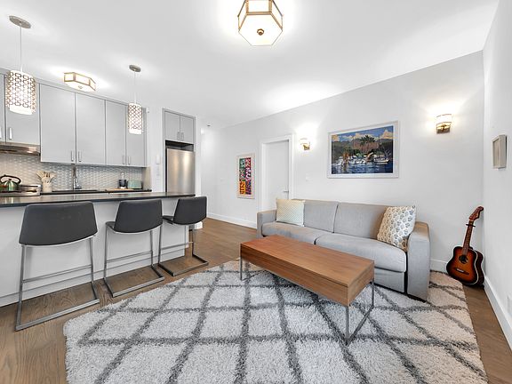 3rd image of 295 W 11th St APT 2G