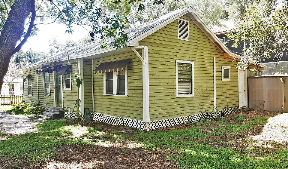 1st image of 6800 N Boulevard