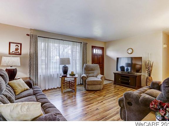 4th image of 772 Maplewood Dr #Drw4-p8