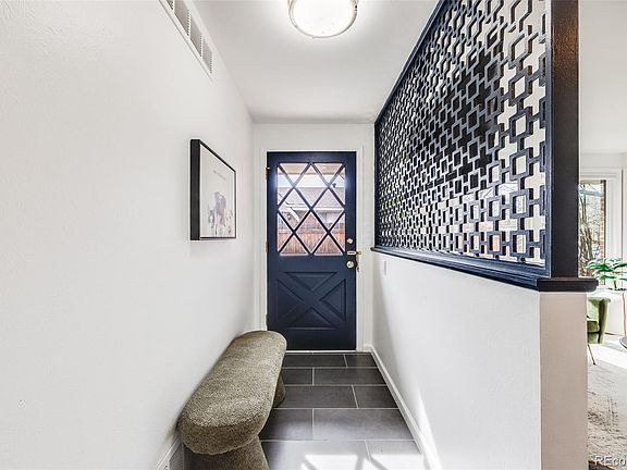 3rd image of 1170 Krameria Street