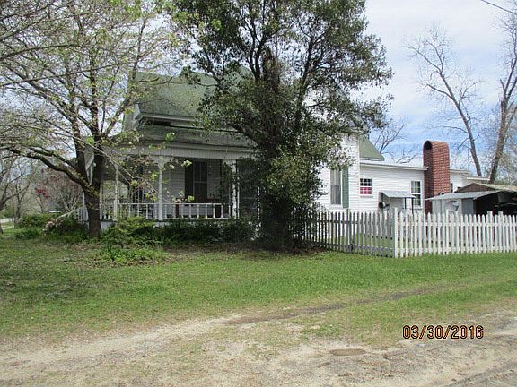 2nd image of 202 N College St