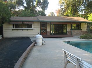 2055 Minoru Dr, Altadena, CA 91001
