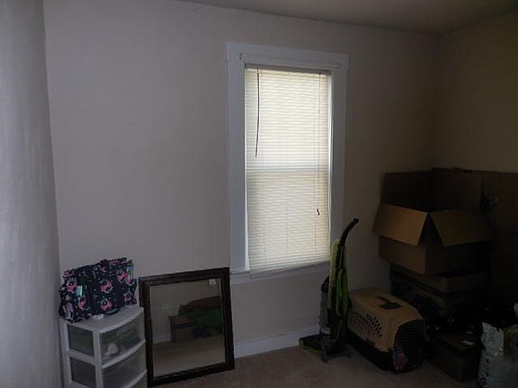 4th image of 2248 Moir St NE
