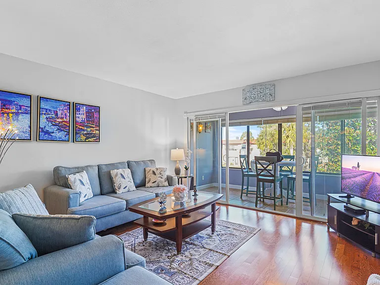 1750 Belleair Forest Dr #C20 — Photo 1