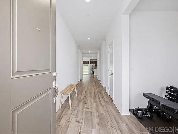 5th image of 31168 Bowery Ct