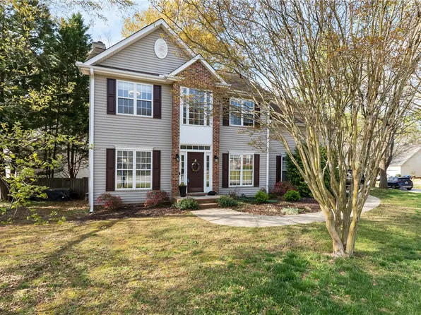 401 Summerwalk Pl, Simpsonville, SC 29681
