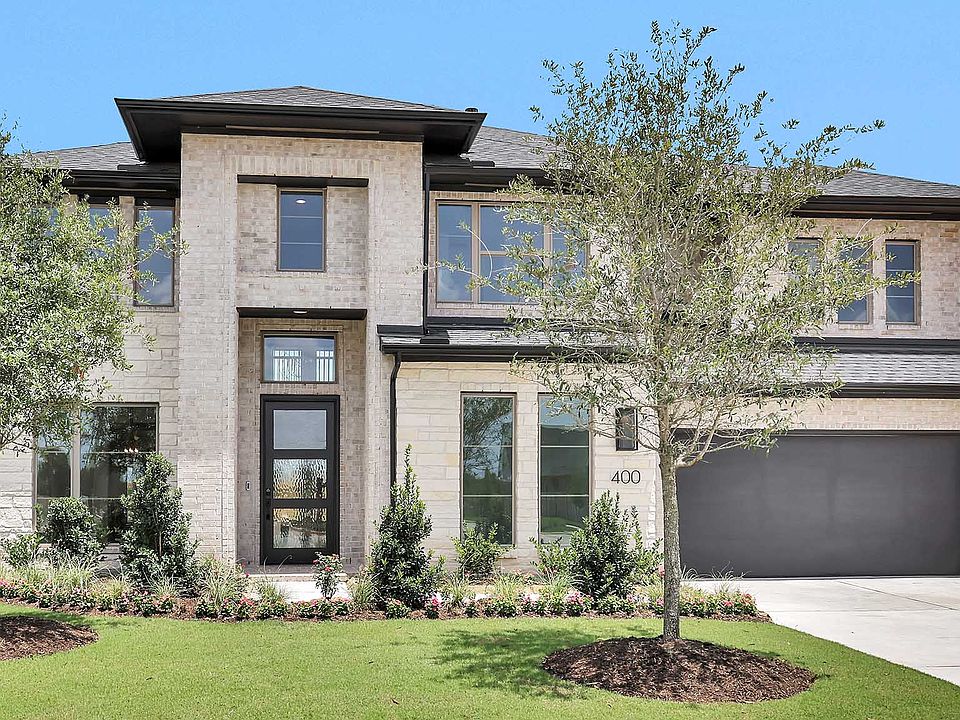 1st image of 400 Starlight Grove Ct