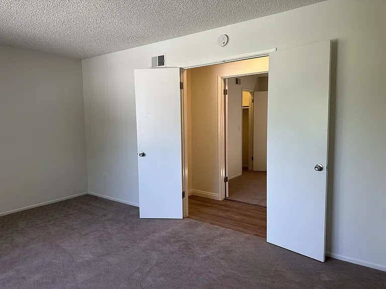 160 N Fonda St #2 — Photo 18