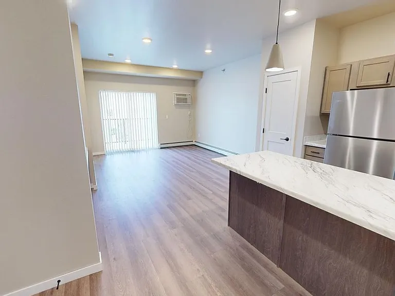 The Plains Apartments — Photo 11