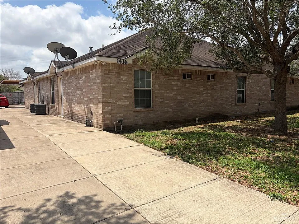 1416 W Prosperity Dr #1