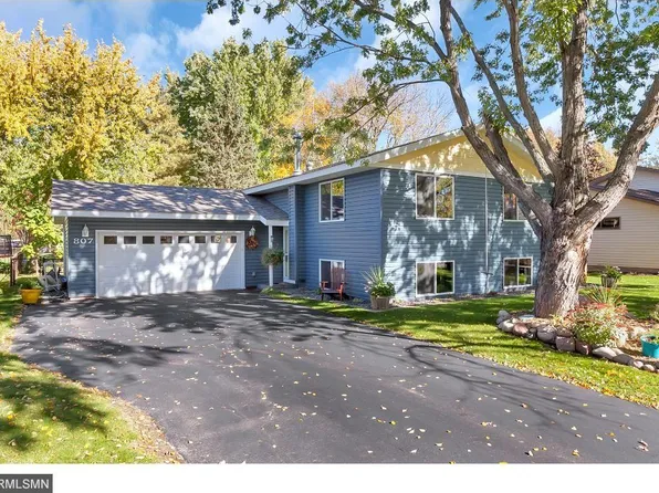 807 11th St N, Sauk Rapids, MN 56379