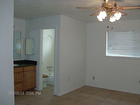 5th image of 14111 Barrone Dr