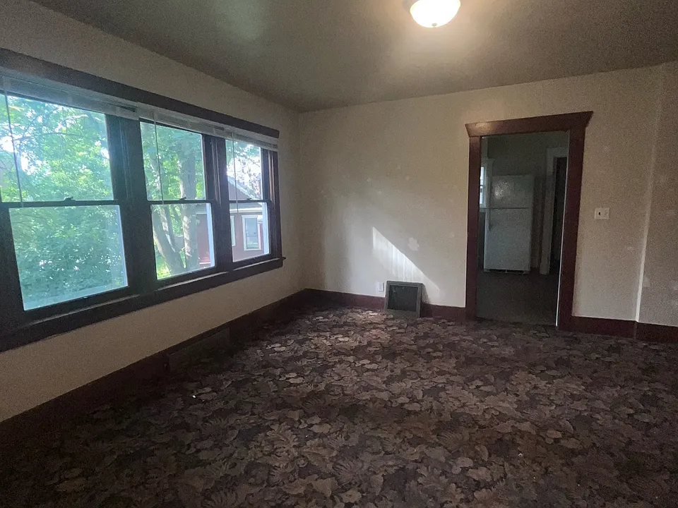 410 NE Colorado St