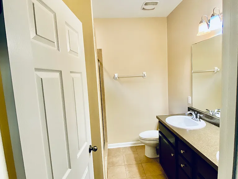2886 Hampton Meadow Dr — Photo 18