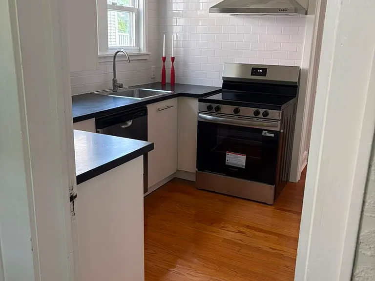 259 N Washington St #1-F — Photo 10