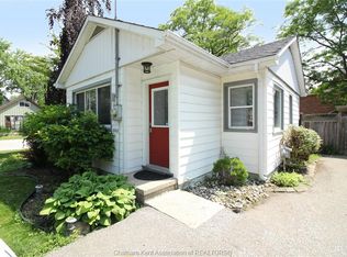2008 Olive Ave, Sarnia, ON N0N1C0
