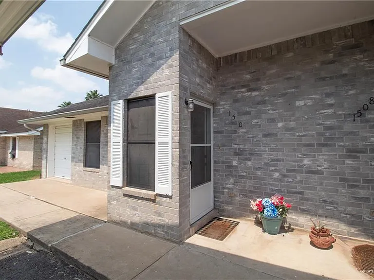 1510 River Bend Dr #6 — Photo 2
