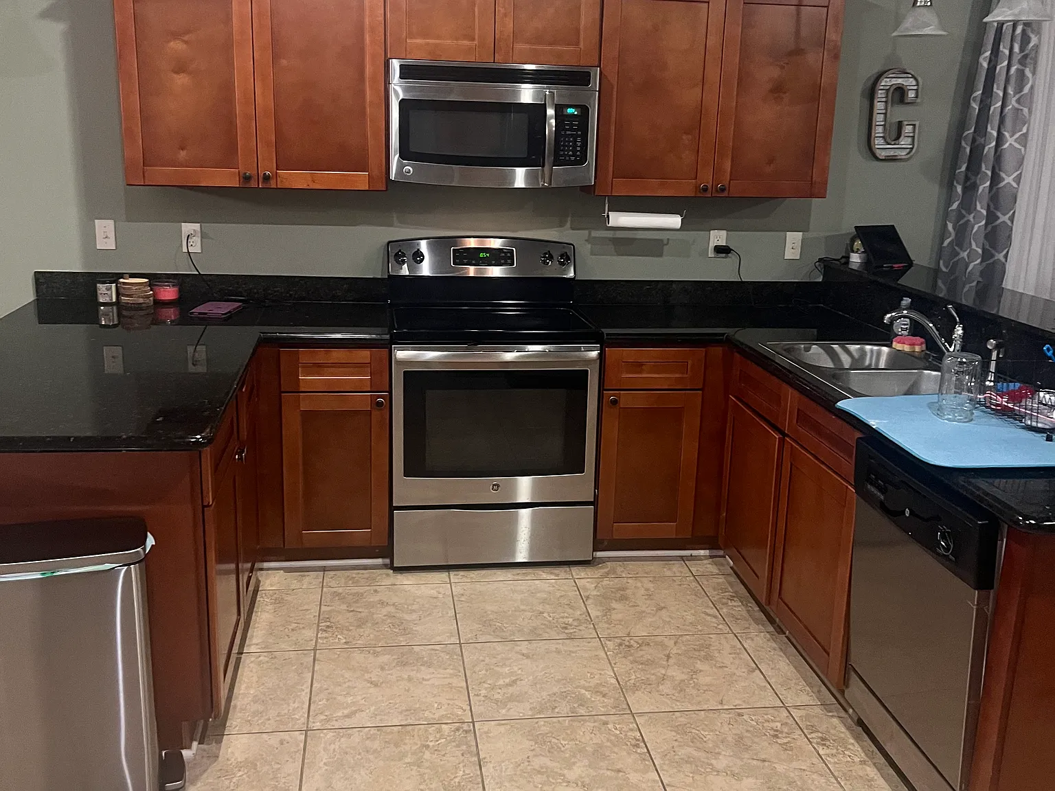3 bed, 1497 sqft, $2,000 — Photo 4