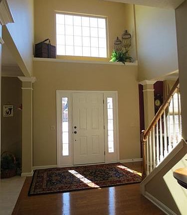 3rd image of 21230 Oakhurst Ln