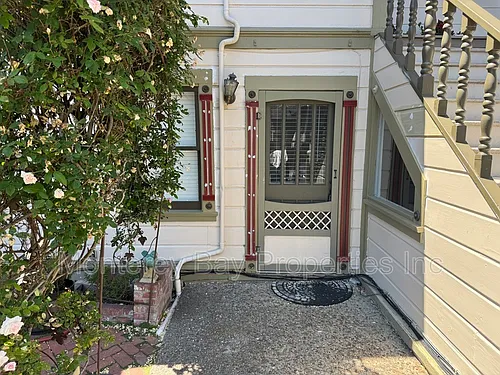 202 Cherry Ave #4 Photo 1