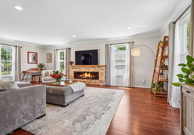 4 Copperfield Way — Photo 6