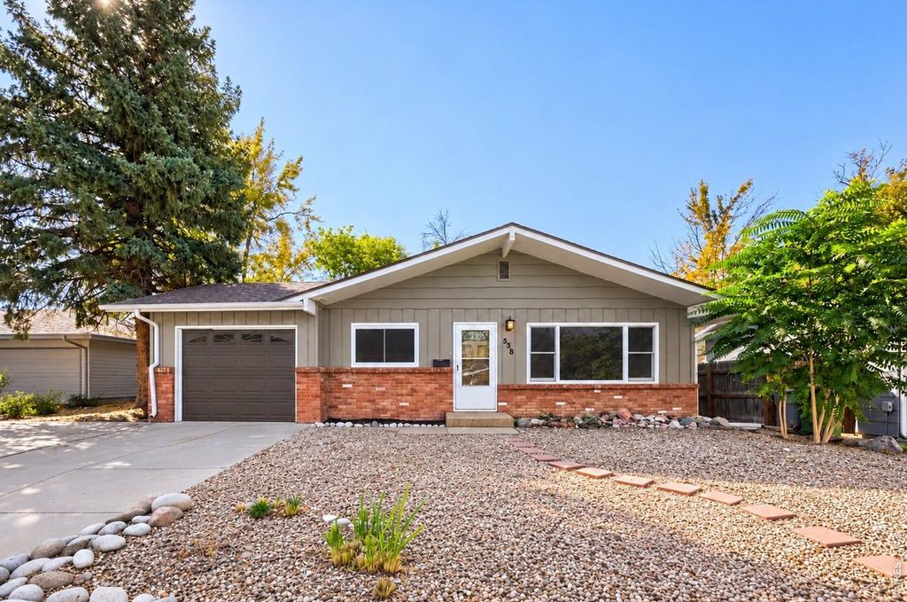 538 2nd St SE