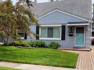 22794 Almond Ave, Eastpointe, MI 48021
