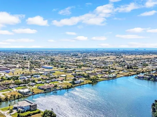 1024 NE 23rd Terrace Cpe, Coral, FL 33909