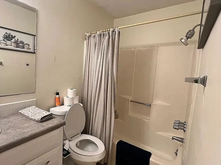 1035 SW 9th St #H21 — Photo 19