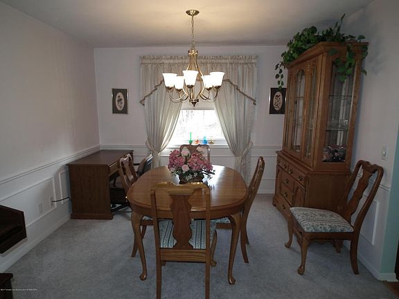 5th image of 5021 Applewood Dr