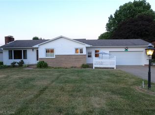 2586 Batdorf Rd, Wooster, OH 44691