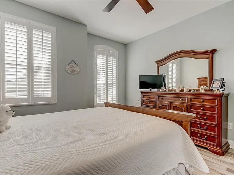 426 Birdsong Ln — Photo 31