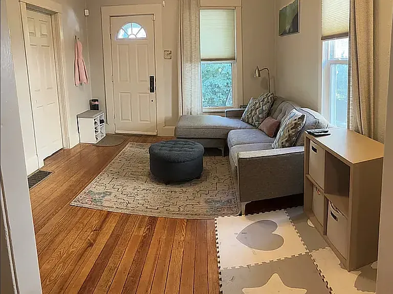 4478 N Stuart St — Photo 3