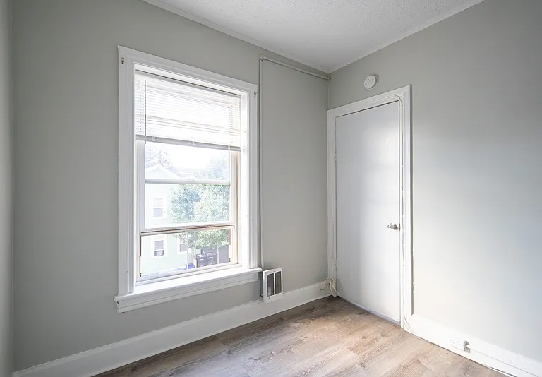 500 2nd St #2 — Photo 26
