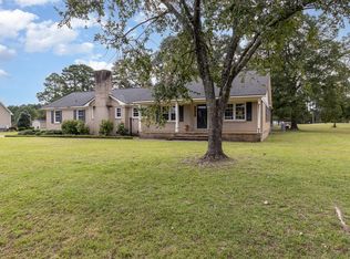 125 Ham Rd, Hope Mills, NC 28348