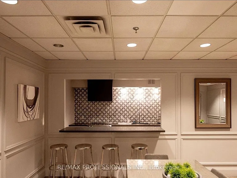 75 York Mills Rd #303 — Photo 29