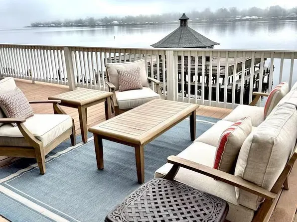 2215 False River Dr APT 8, New Roads, LA 70760