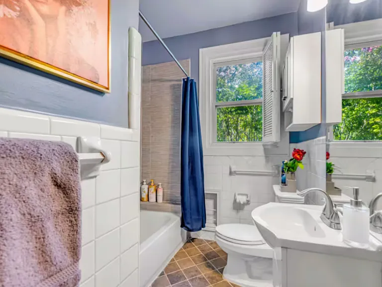 4303 Vandelia St — Photo 19